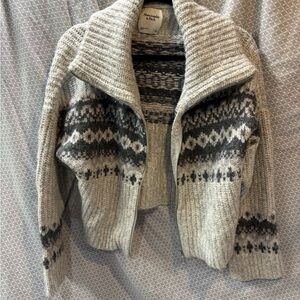 Abercrombie & Fitch Gray Patterned Women's Sweater